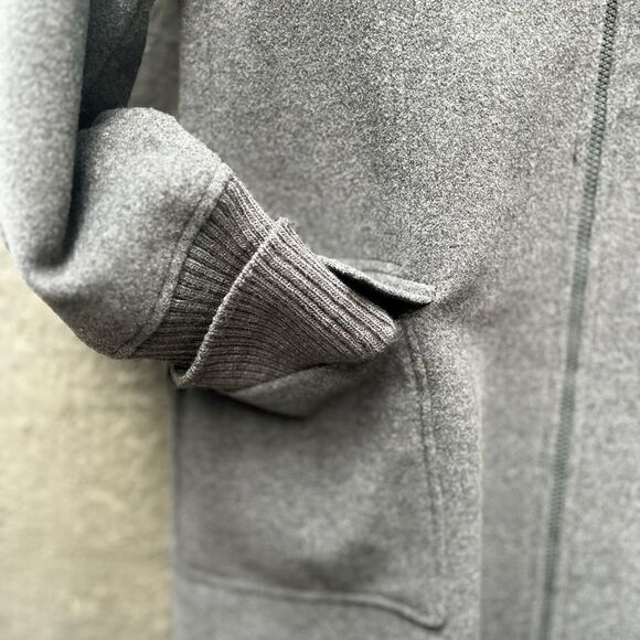 H&M SLEEK 3/4 LENGTH ZIP UP WOOL COAT SZ L - Picture 4 of 13